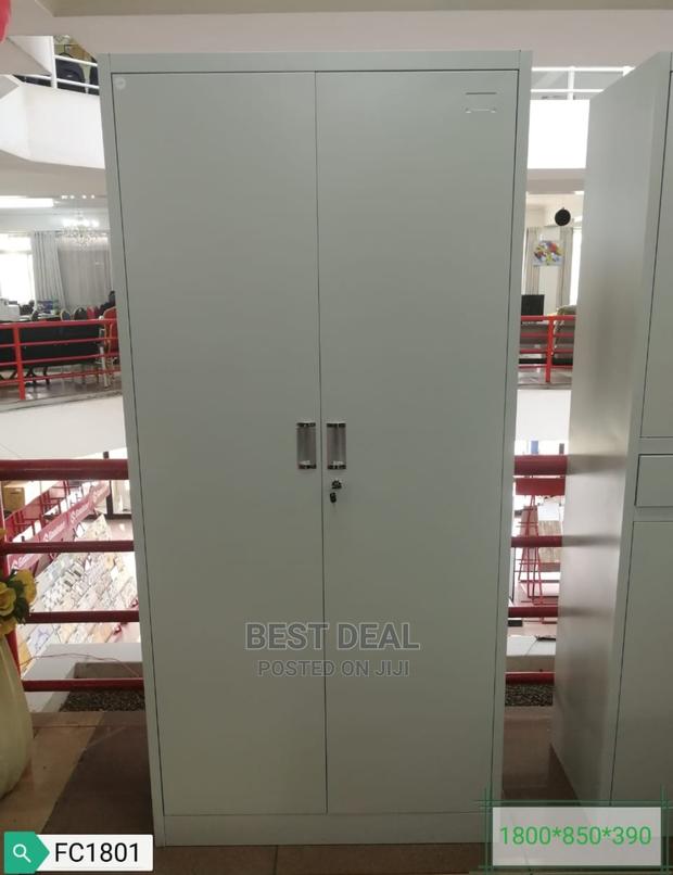 Metallic Filining Cabinet