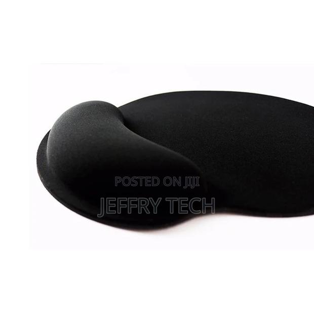 Gaming Mouse Pad Wrist Rest Silicone Non-Slip Black for Lapt - thumbnail 2