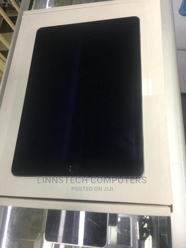 Apple iPad Air 2 64 GB Gray - thumbnail 2