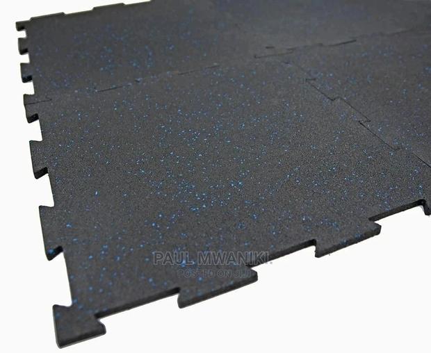 Interlocking Gym Rubber Floor Tile. 15mm Thick - thumbnail 2