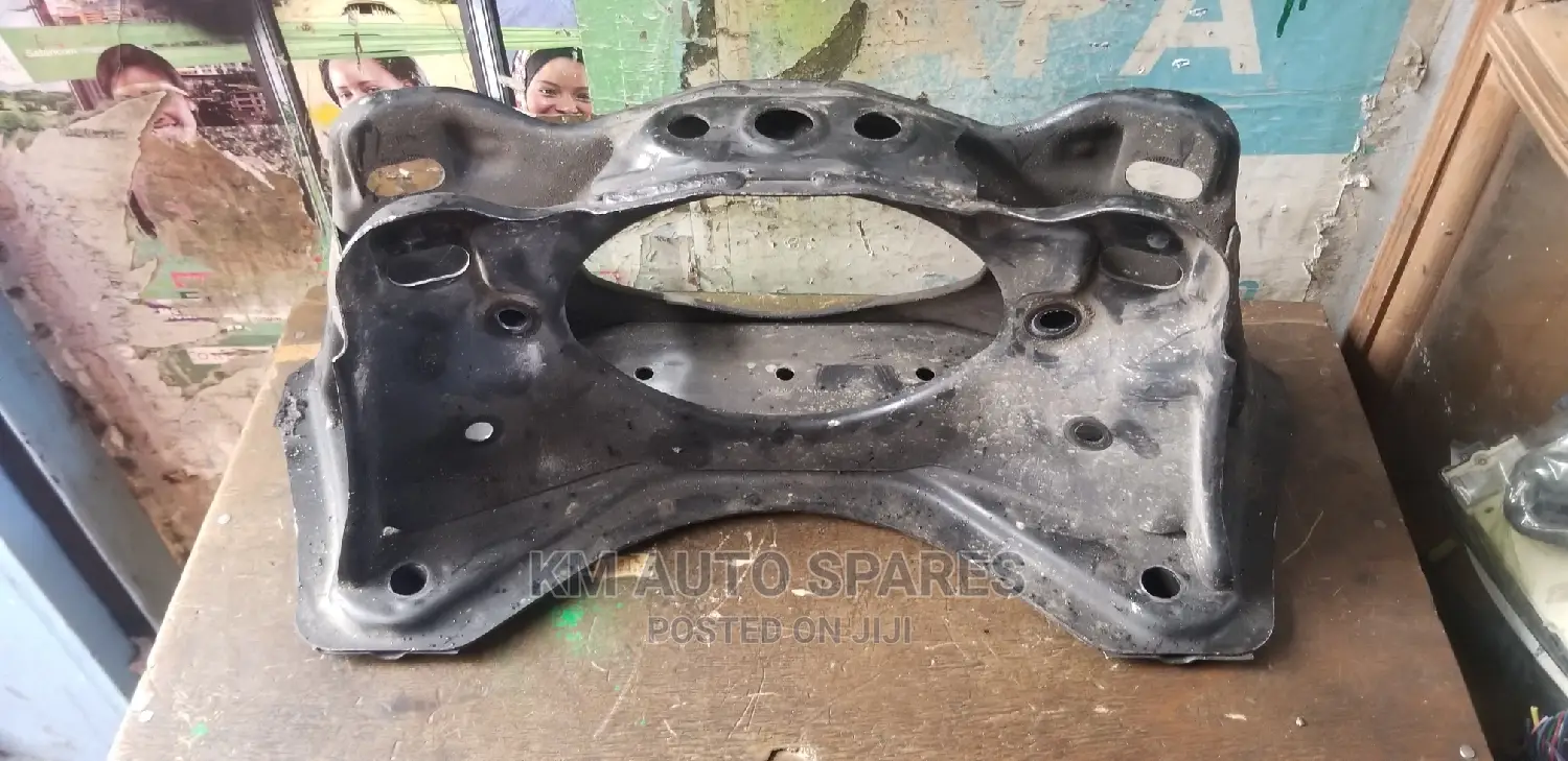 Toyota Rav 4 Rear Crossmember, Old Model.
