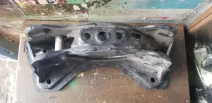 Toyota Rav 4 Rear Crossmember, Old Model.
