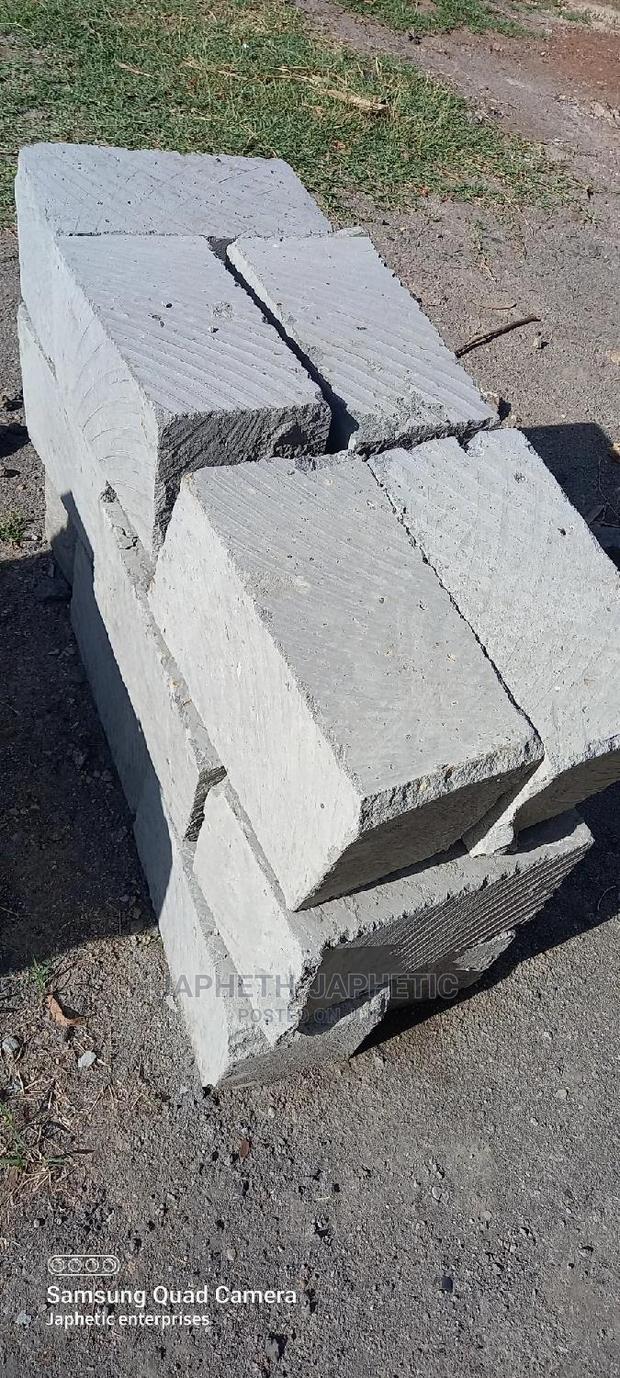 White/Blue Machine Cut Stones  - main view