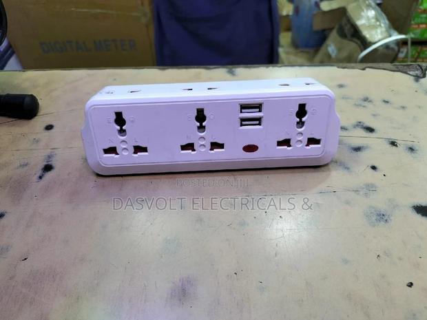 Cordless Wall Extension Cable With Usb Ports - main view