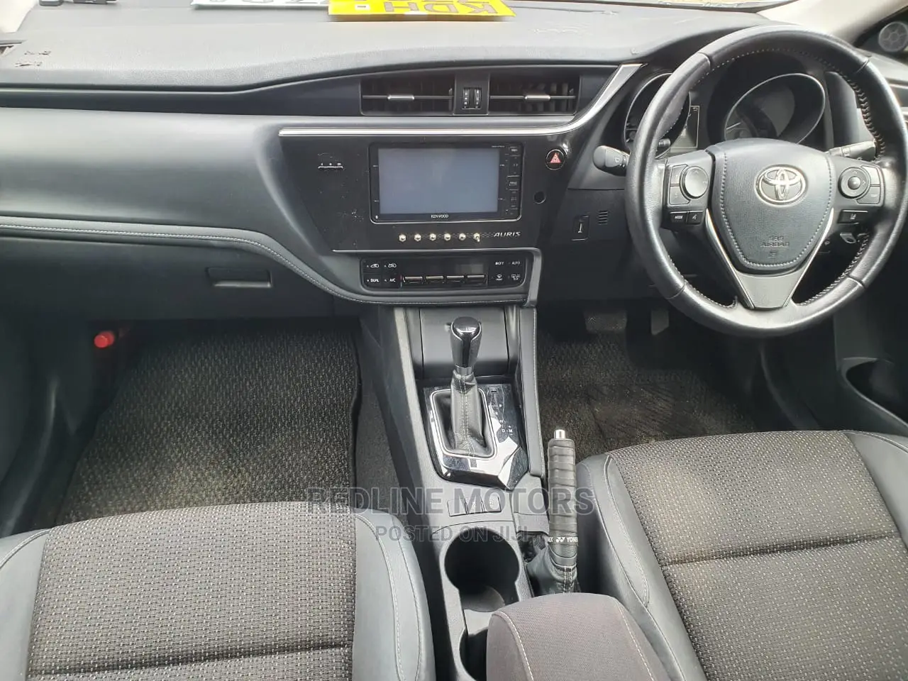 Toyota Auris 2016 White