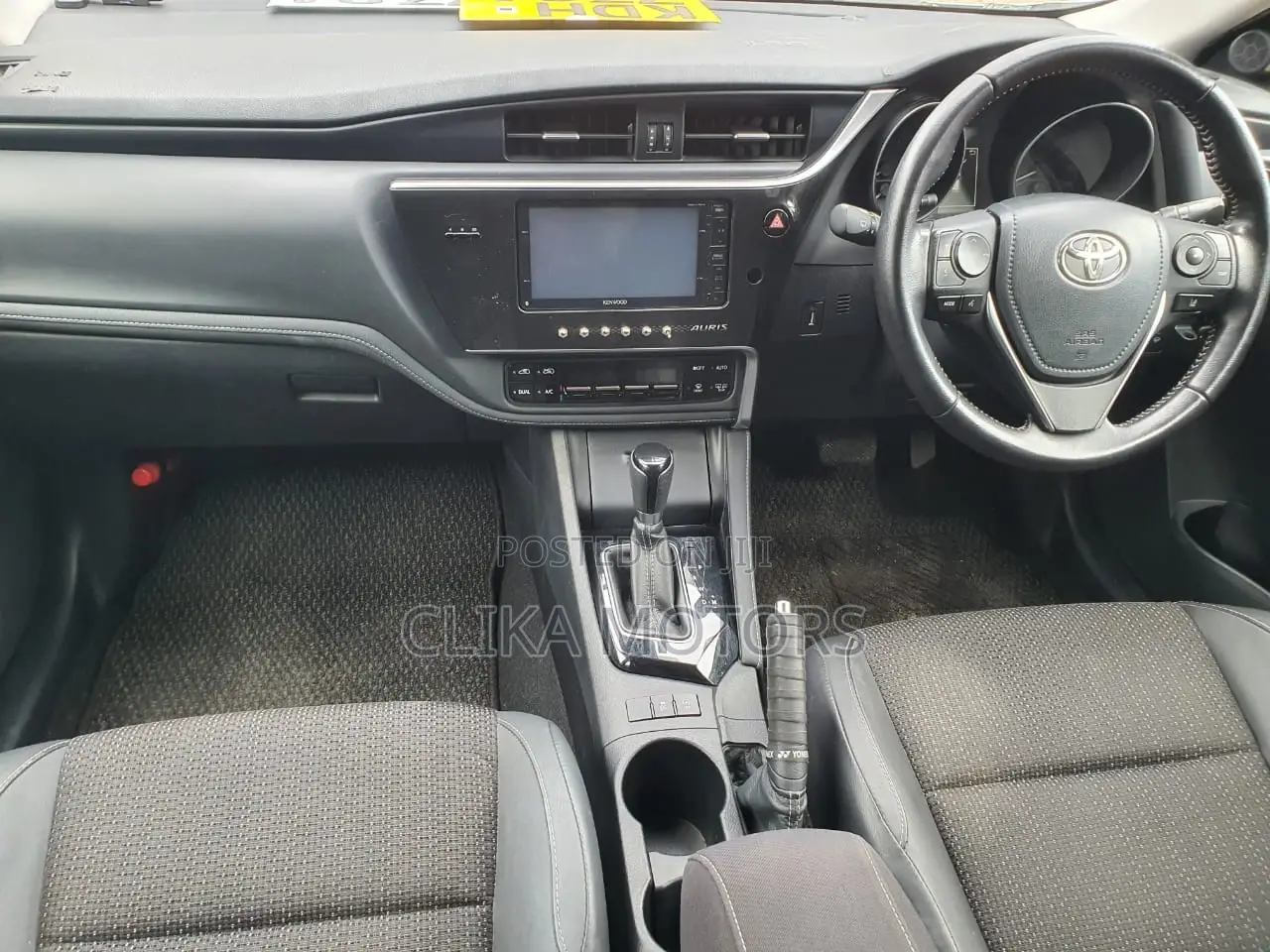 Toyota Auris 2016 White