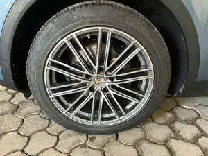 Porsche Cayenne 2019 Blue