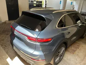 Porsche Cayenne 2019 Blue