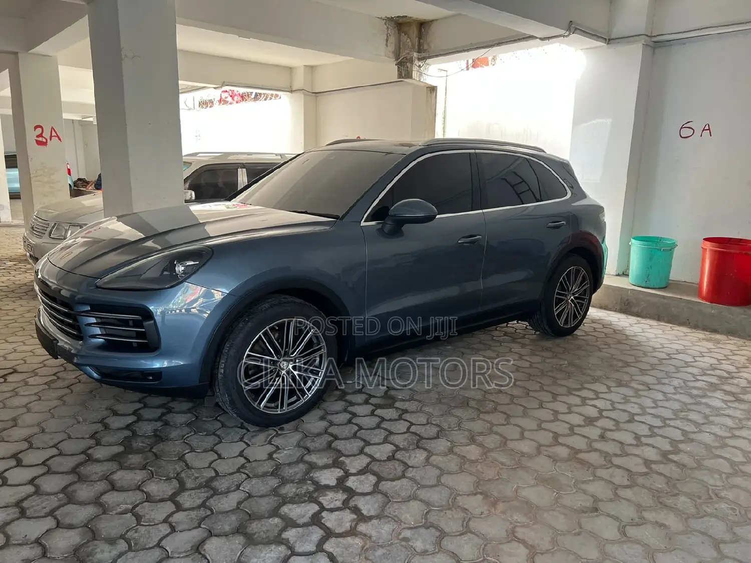 Porsche Cayenne 2019 Blue