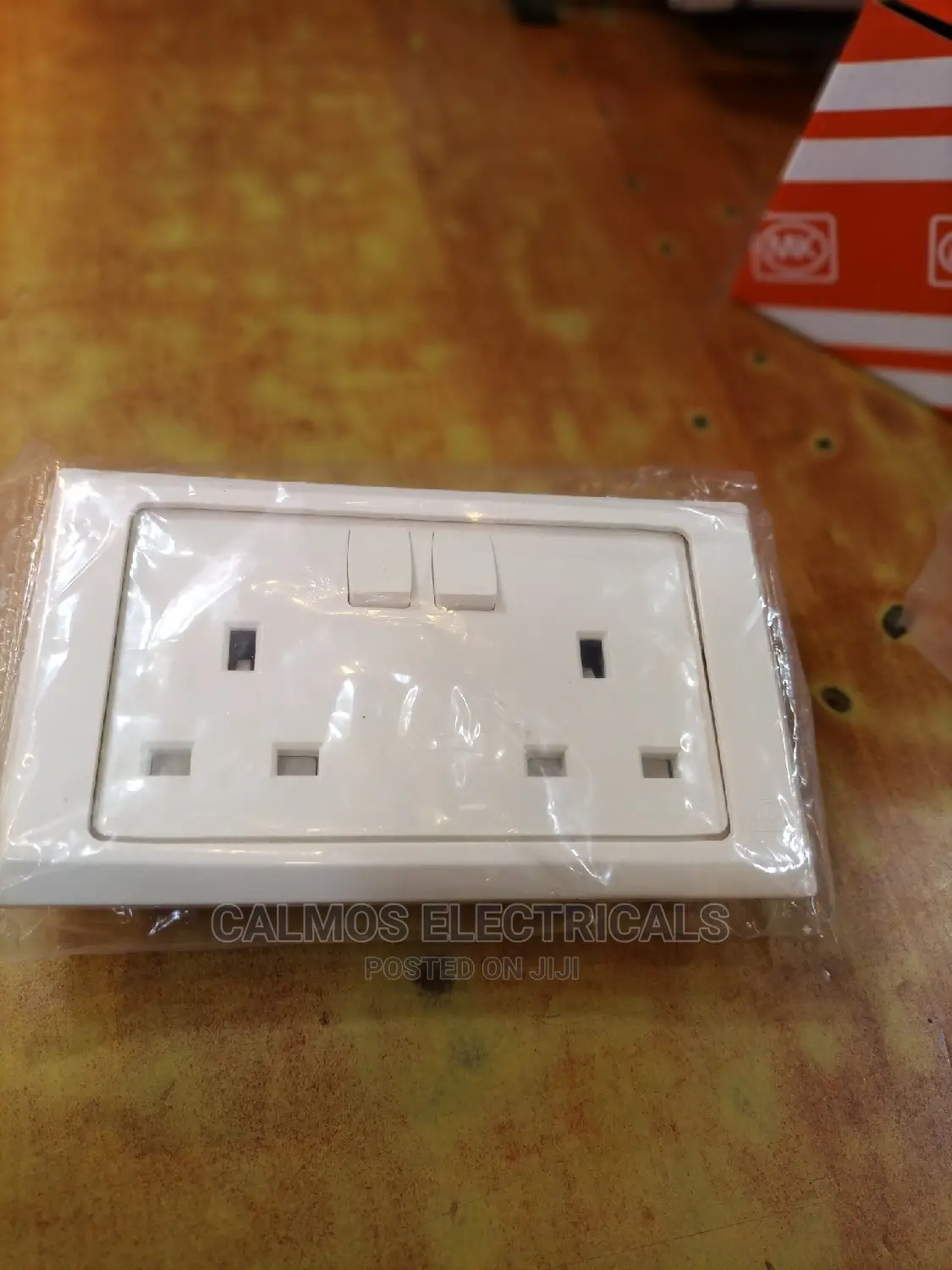 MK Twin Sockets