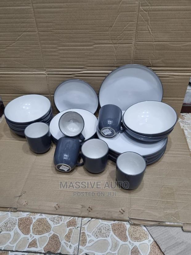 Dark Grey Dinner Set - main view