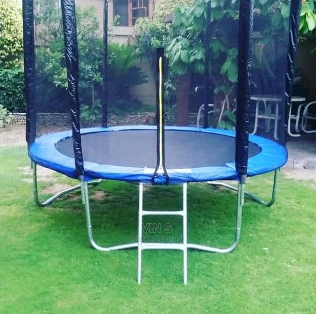 Trampolines| Trampolines% Trampolines: Trampolines