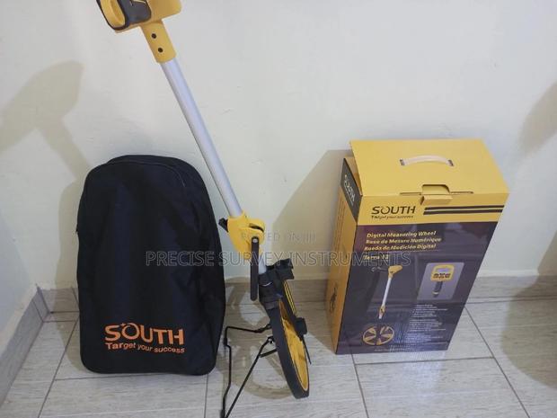 Digital Measuring Wheel - main view