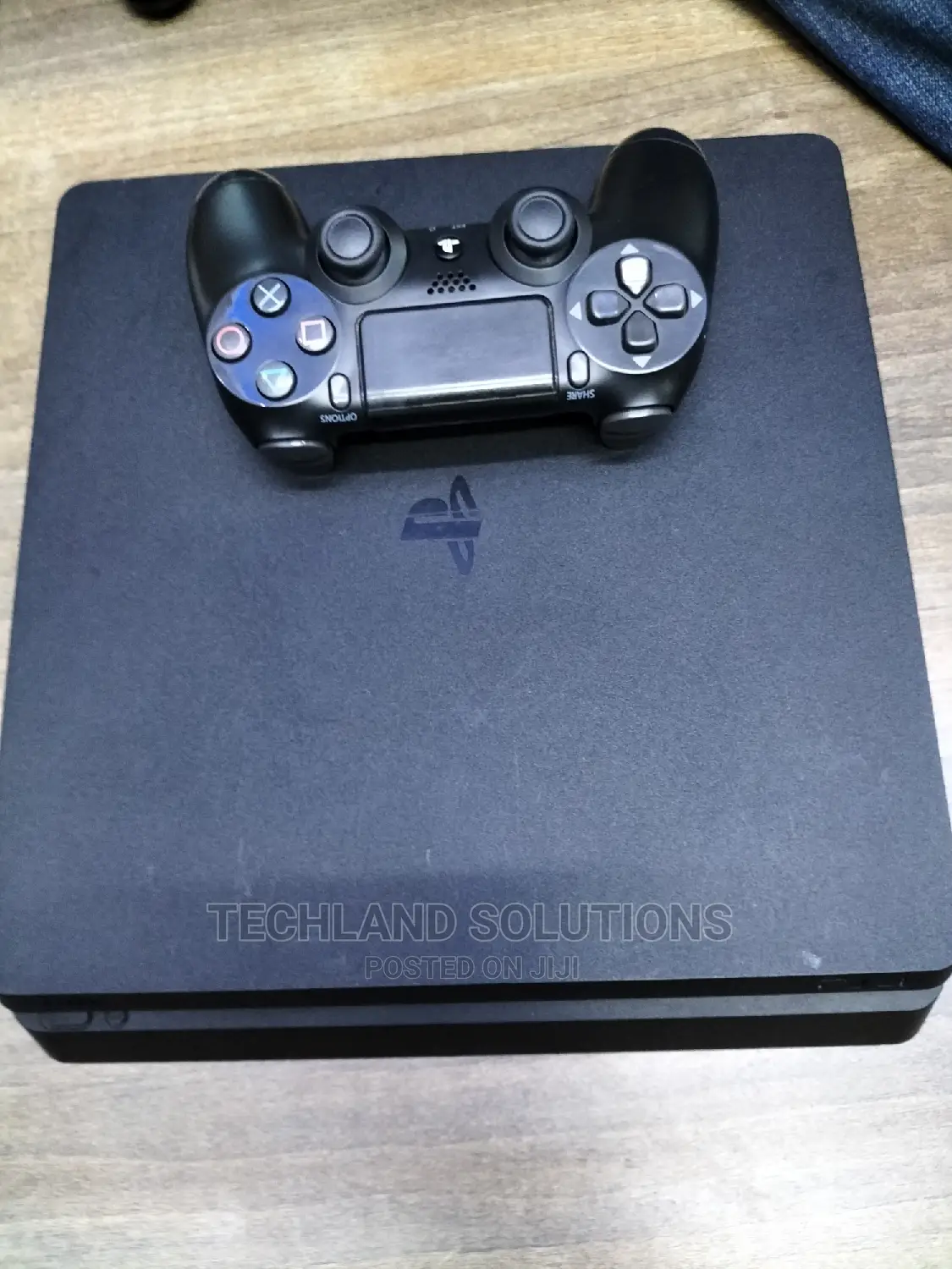 Slim Playstation 4 Used