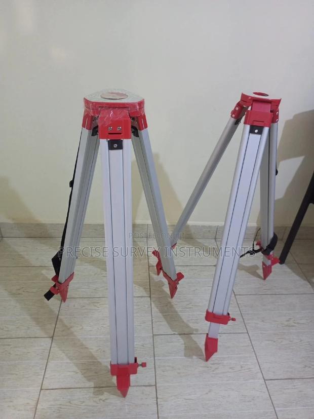 Tripod Stands (Surveying Machine) - main view