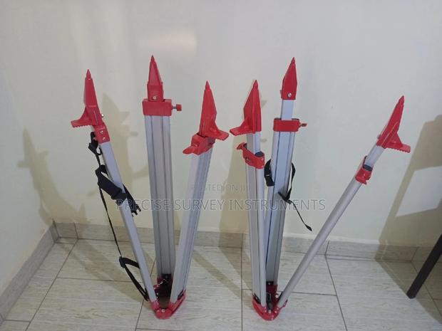 Heavy Duty Aluminium Tripod Stand - main view