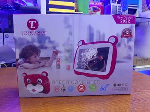 New Luxury Touch E825 32 GB - thumbnail 2