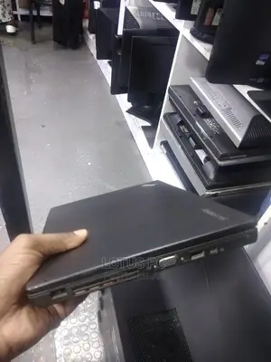 Laptop Lenovo ThinkPad X240 4GB Intel Core I7 HDD 500GB