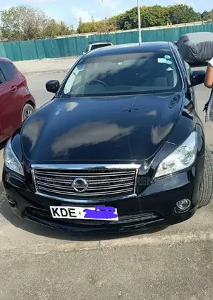 Car Hire , Chauffeured for Wedding Services