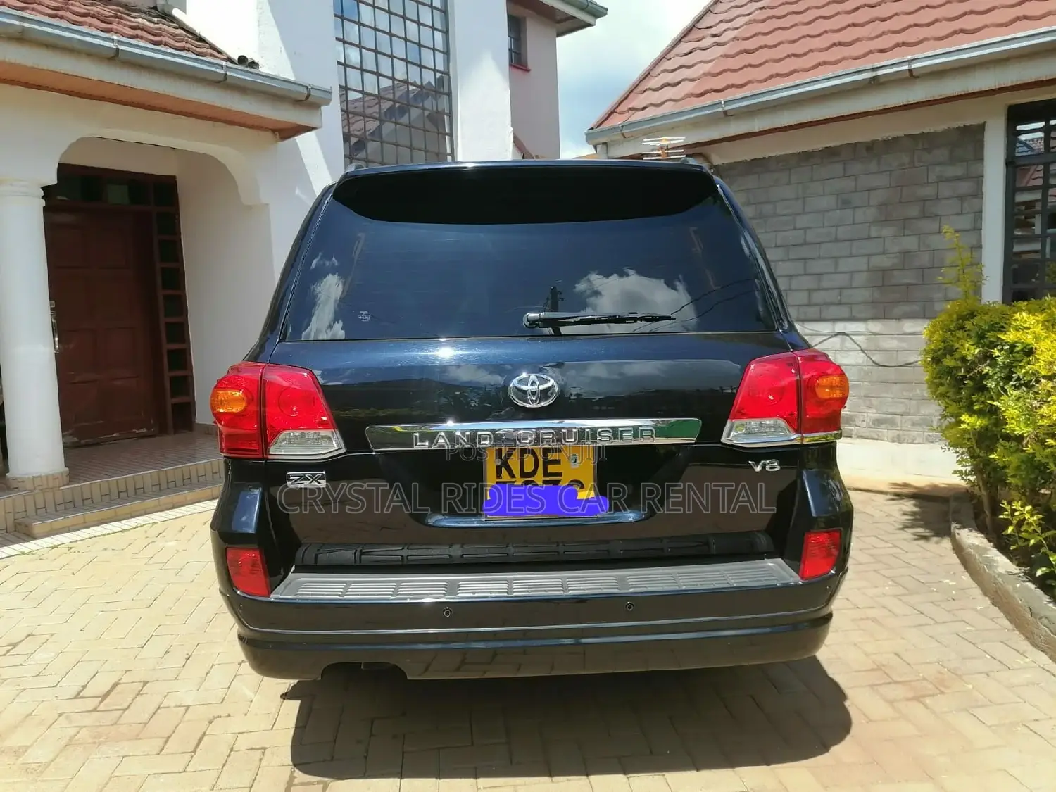 Car Hire , Chauffeured for Wedding Services