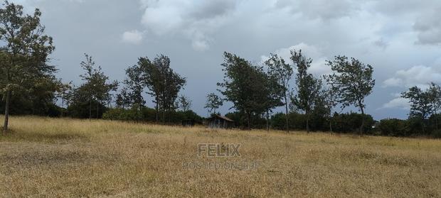 1 Acre Chaka/ Narumoru Main Tarmac