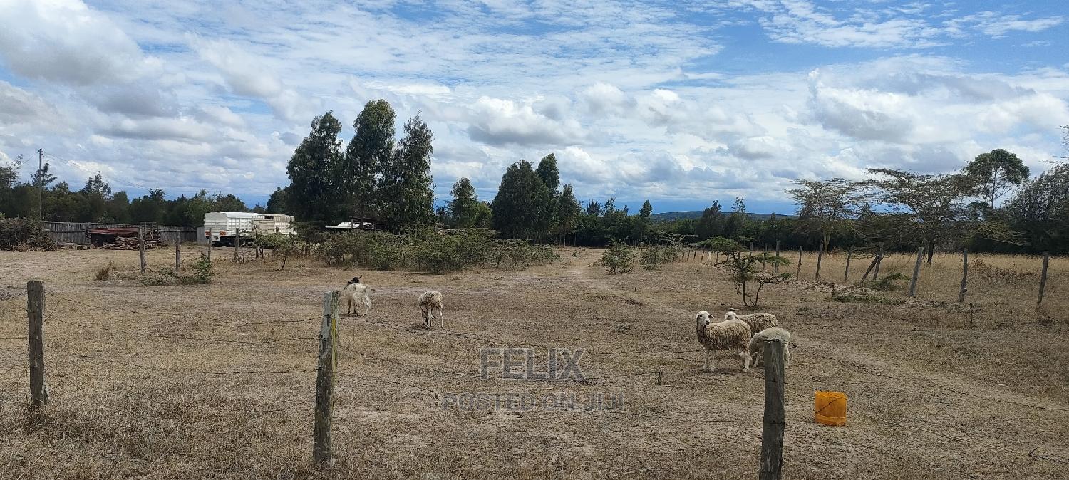 1 Acre Chaka/ Narumoru Main Tarmac in Kieni Land & Plots for Sale