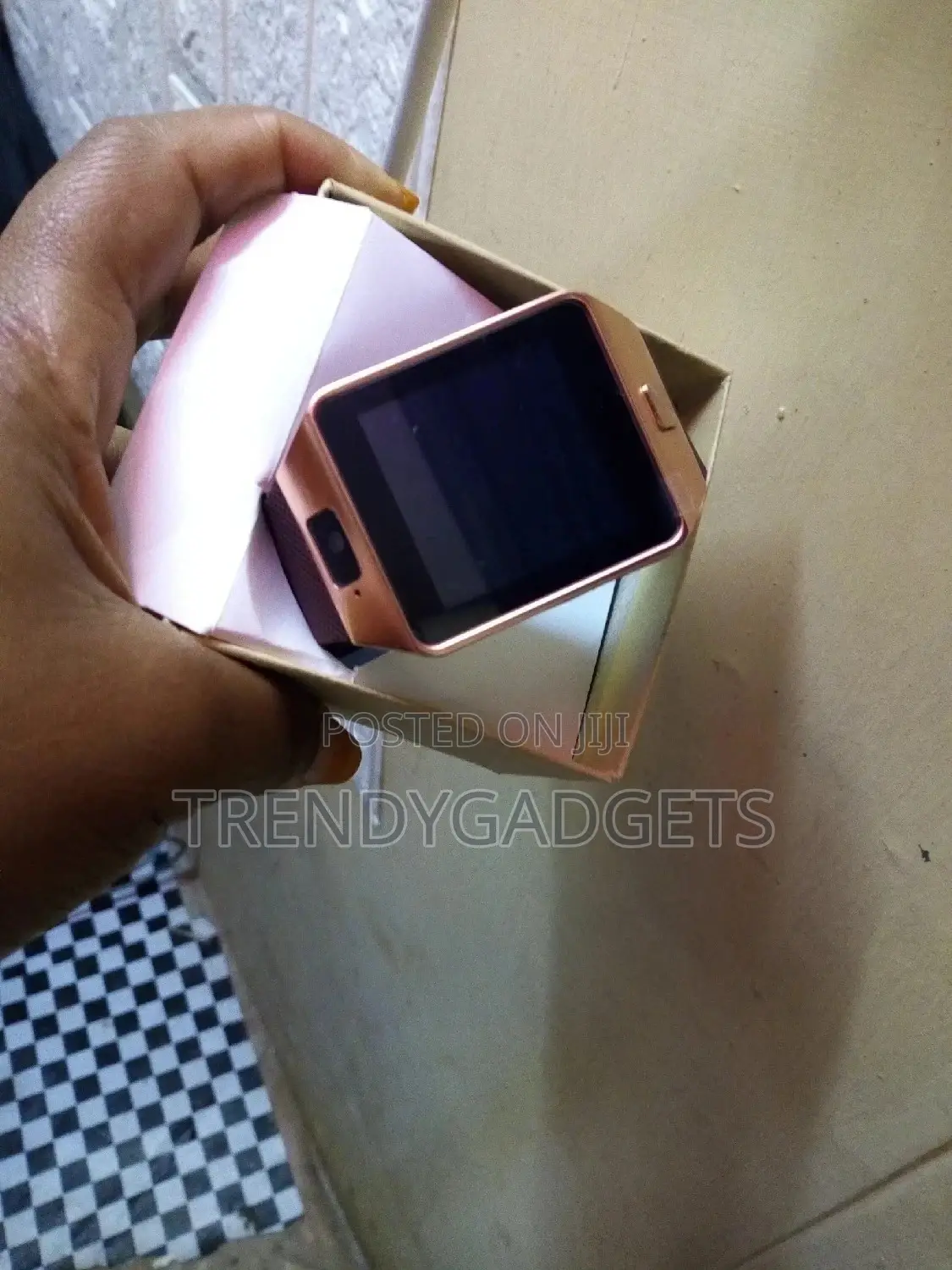 W007 Smart Watch
