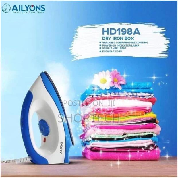 Ailyon Dry Iron Box