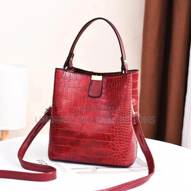 Classy Woman Single Handbag - main view