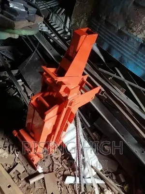 Unique Top Quality Interlocking Machines