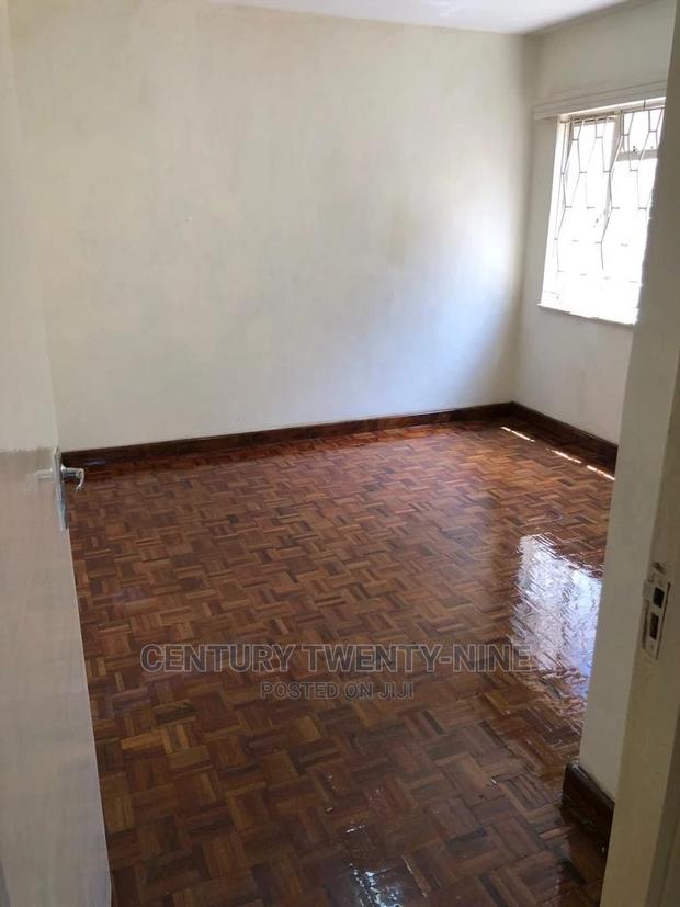 Mini Flat in Rehmat Apartments, Parklands/Highridge for sale