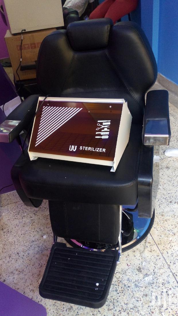 Barber/Sterilizer - main view