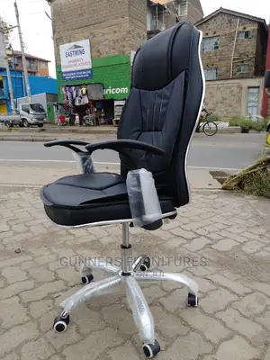 Executive Office Chairs Chairs.
