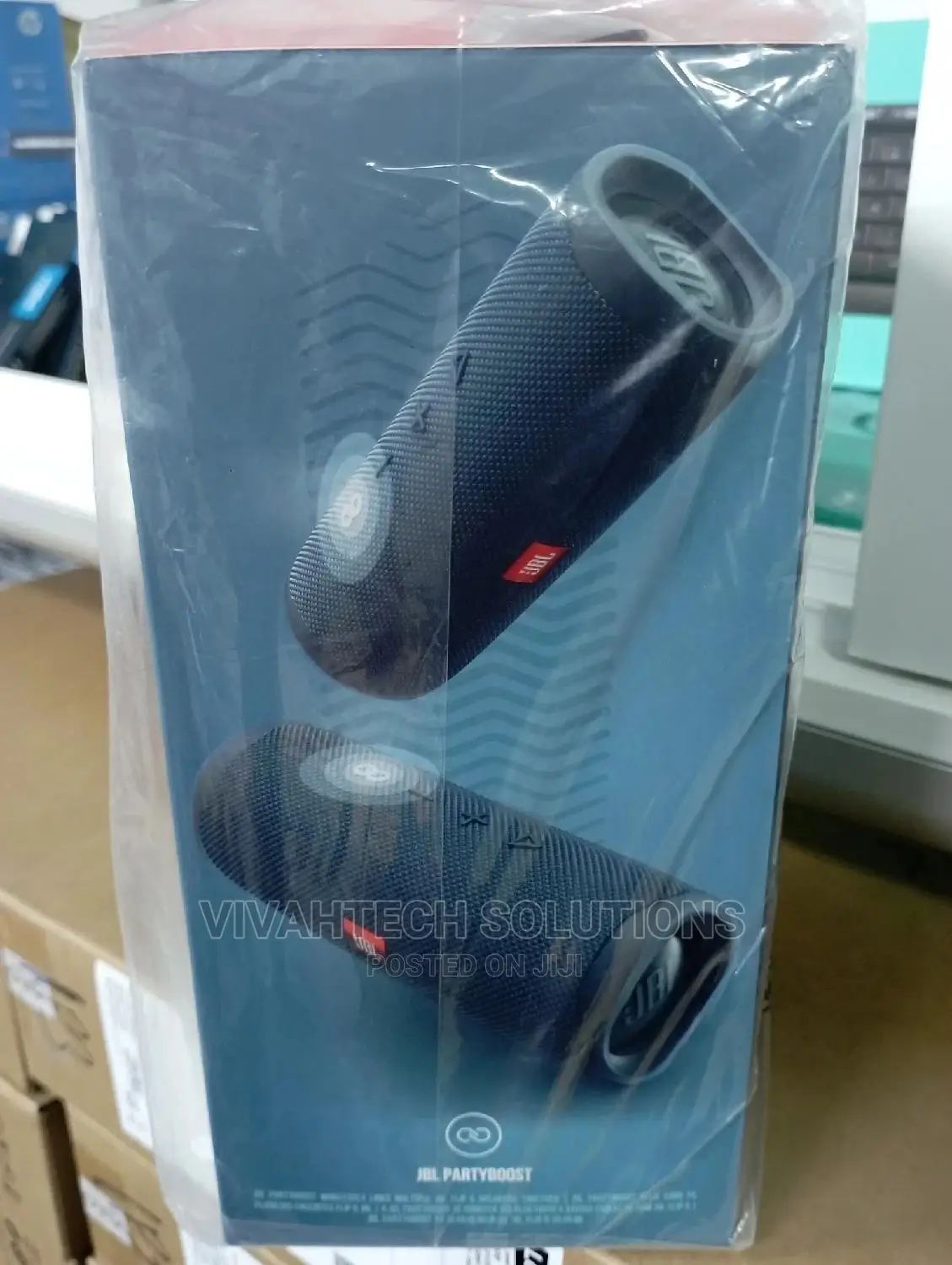 JBL Flip 5 Bluetooth Speaker