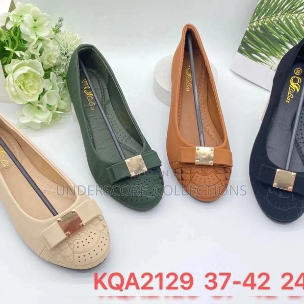Classy Ladies Flat Shoes - thumbnail 2