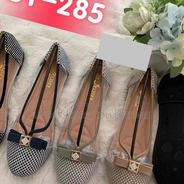 Fancy Ladies Flat Shoe - thumbnail 2