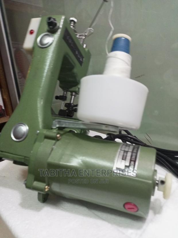 Bag Closer Sewing Machine