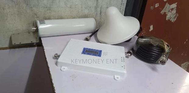 Relevant Accepted Mobile Phones Network Repeater - main view