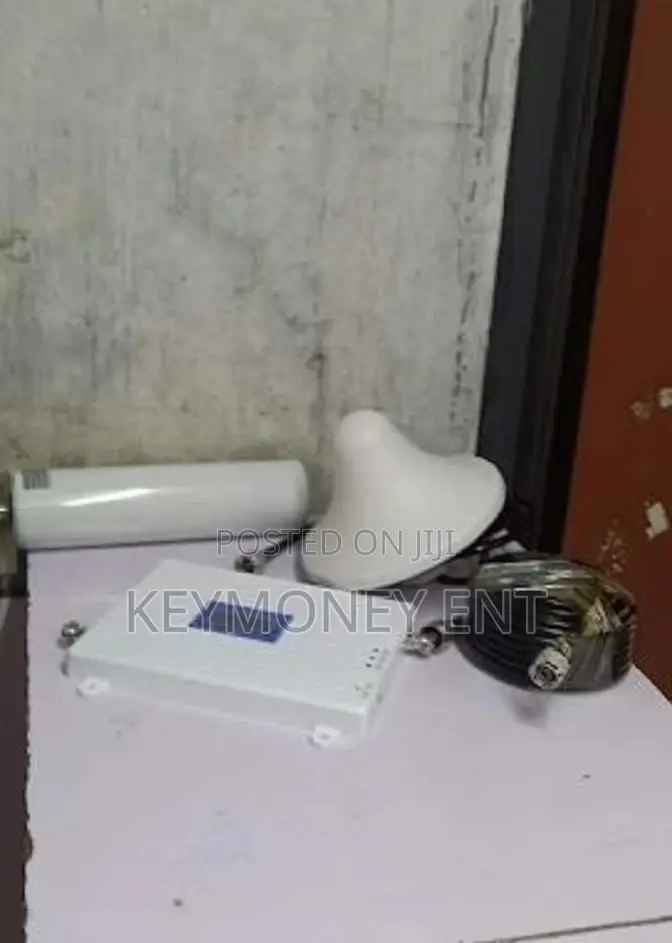 Inexpensive GSM Cellphone Repeater Triband 2g3g4g
