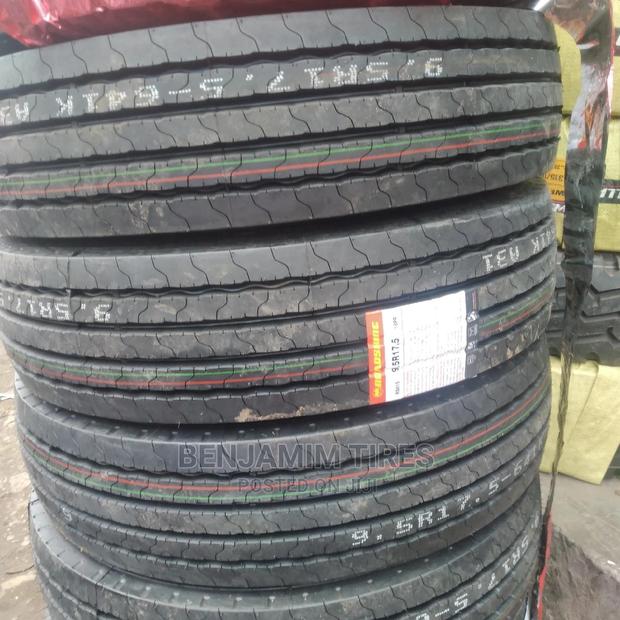 9.5R17.5 18ply. - main view