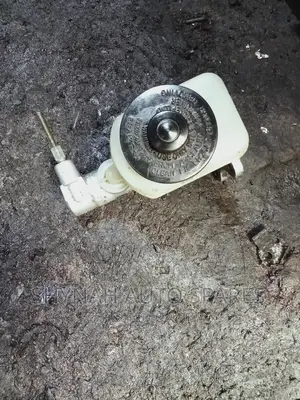 Brake Master Cylinder Toyota Hillux
