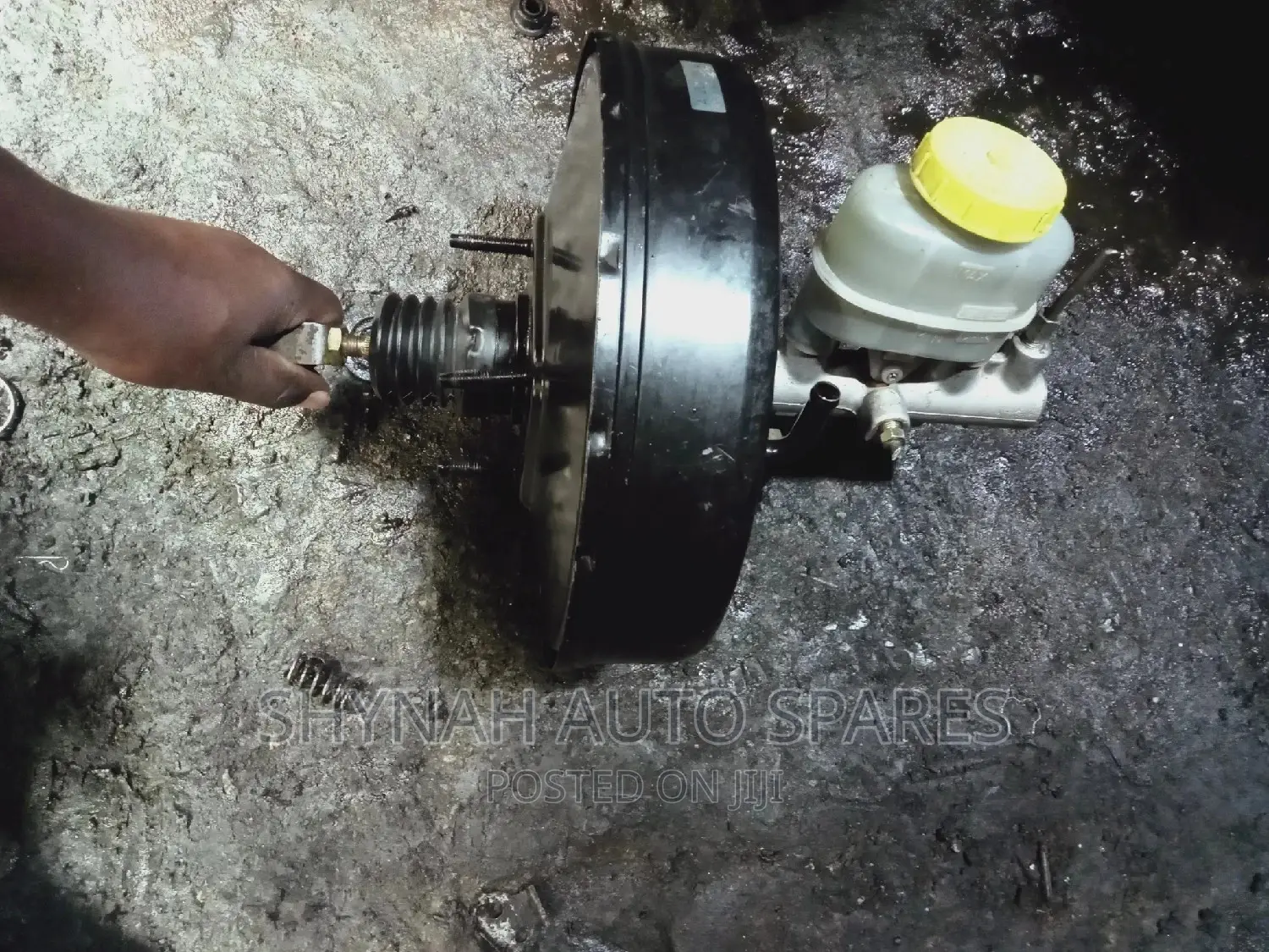 Brake Master Cylinder and Booster Nissan B15