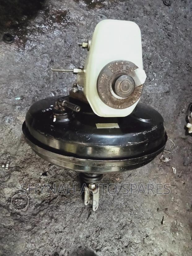Brake Booster and Master Cylinder Toyota Mark X