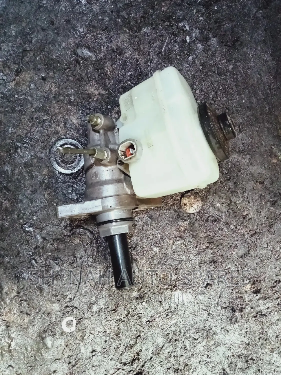 Brake Master Cylinder Toyota Mark X