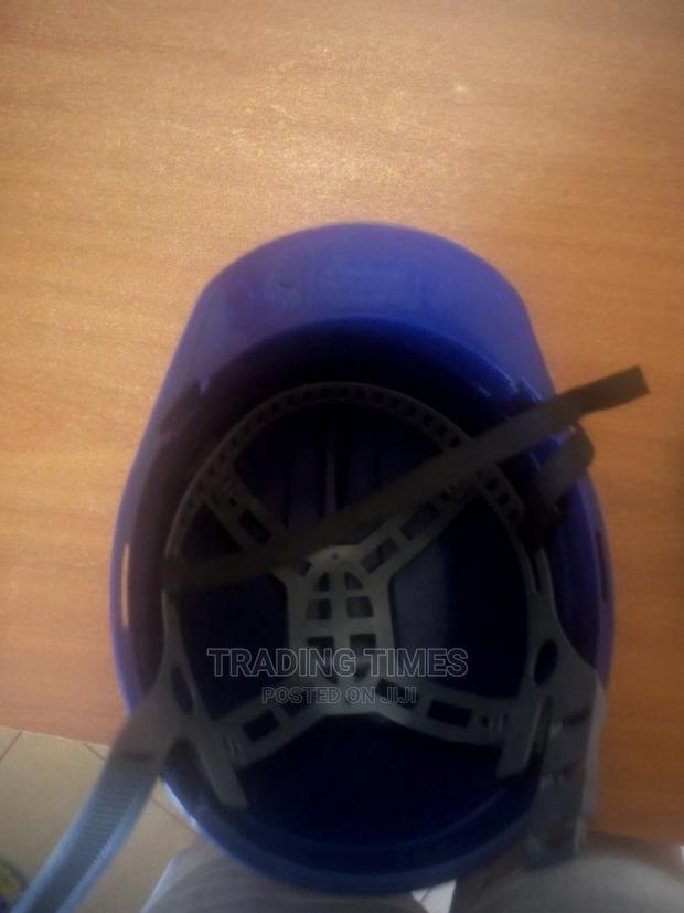 Safety Helmets - thumbnail 2