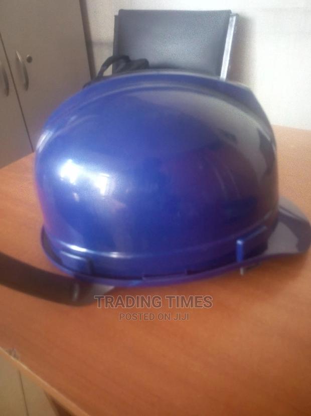 Safety Helmets - thumbnail 3