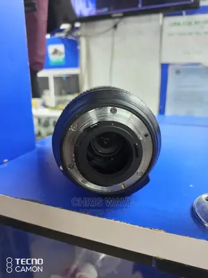 Nikon 18-140mm