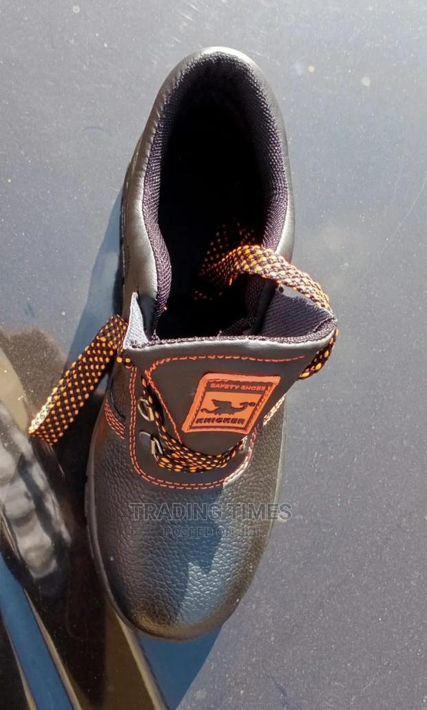 Knicker Safety Boot - main view