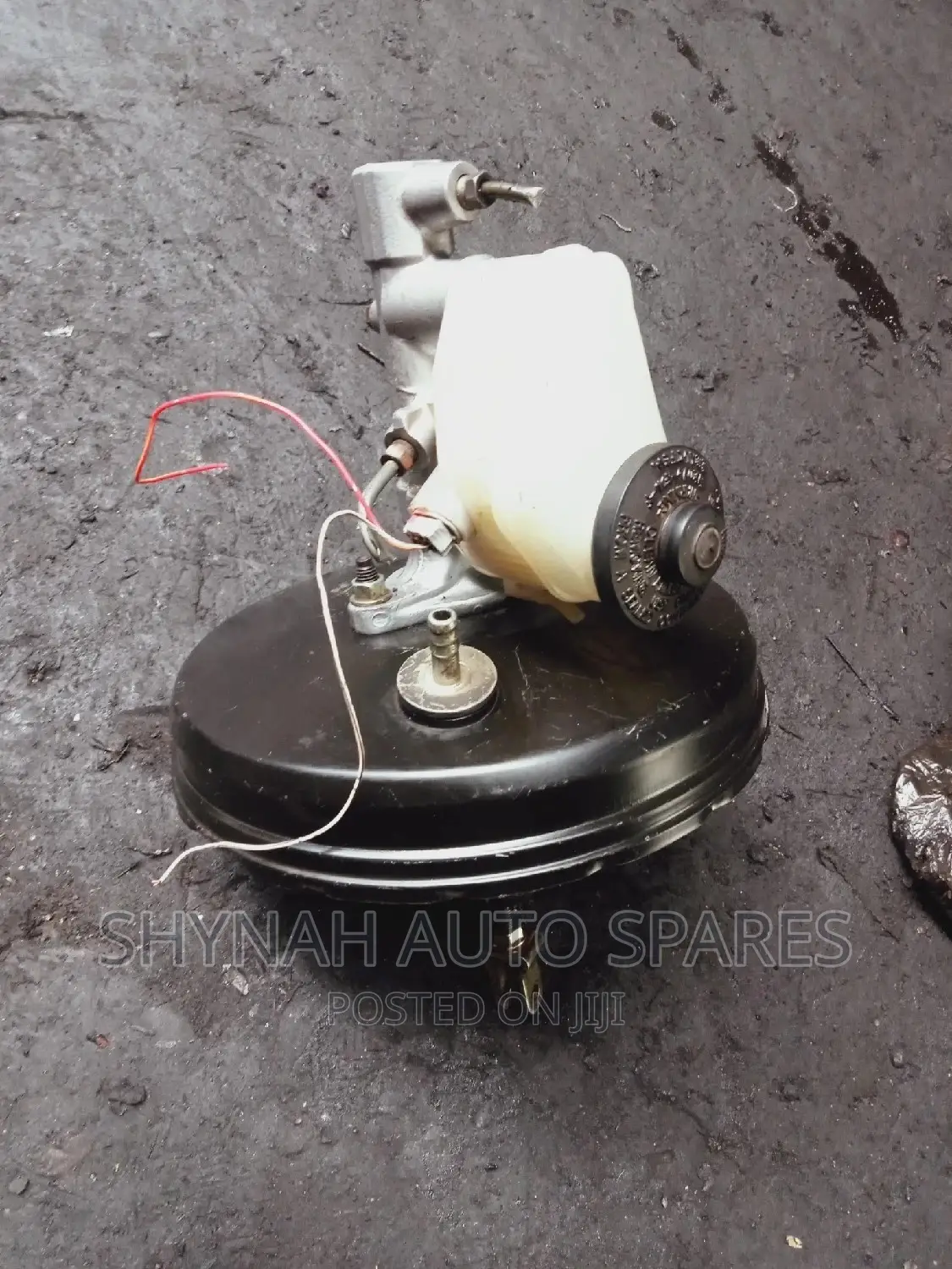 Brake Booster and Cylinder Toyota 103 109