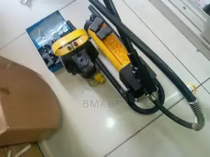 Hydraulic Crimping Tool